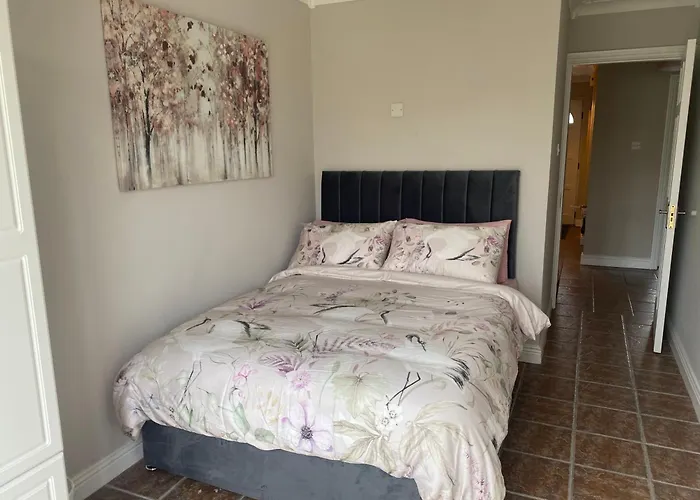 Lahinch Central 3-Bed Retreat